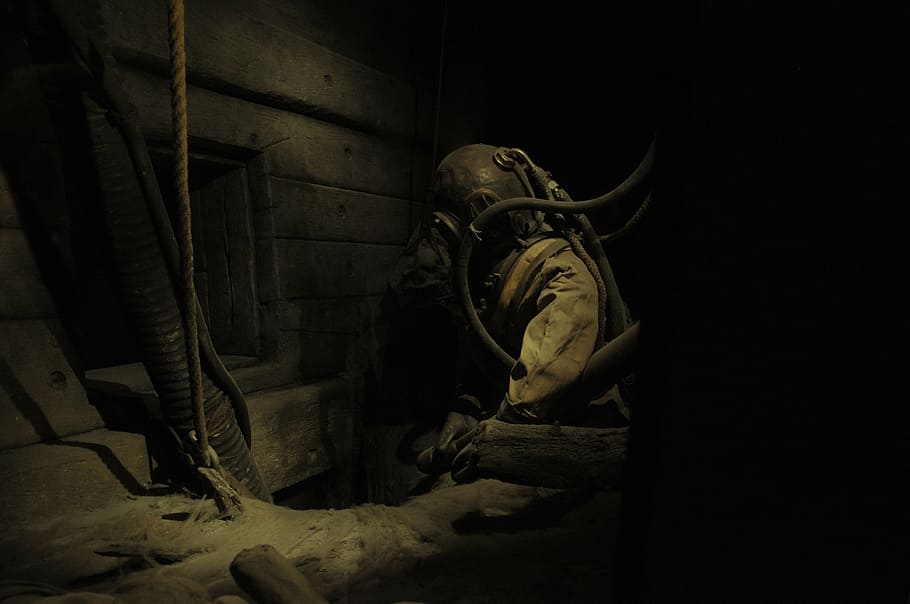 dark, diving, eerie, old, person, salvage, scuba, scubadiving, underwater, indoors, architecture, night, military, weapon, adult, helmet, one person, full length, history, security, gun, protection, the past, holding, armed forces, pilot, government, uniform, 4K