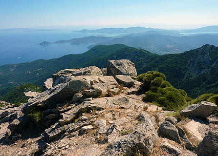Aussicht, entfernt, Landschaft, Fernsicht, breit, Standpunkt, Horizont, Überblick, Italien, elba, Meer, Berge, Blau, Himmel, Küste, Vision, Urlaub, Szenen - Natur, Berg, Schönheit in der Natur, ruhige Szene, Ruhe, Natur, Gebirge, Rock, solide, Pflanze, Nicht-städtische Szene, Rock - Objekt, Umgebung, Baum, keine Leute, Tag, idyllisch, draußen, Gipfel, 2K, CC0, gemeinfrei, lizenzfrei