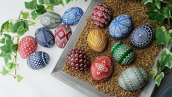 sorbian easter eggs, easter eggs, easter egg, easter decoration, wax technique, happy easter, spring, painted eggs, customs, colorful, sorbian easter egg, easter decorations, easter decor, chicken eggs, food and drink, food, variation, no people, choice, indoors, pattern, sweet food, multi colored, still life, sweet, high angle view, celebration, chocolate, baked, decoration, dessert, table, leaf, strawberry, temptation, 4K, CC0, public domain, royalty free