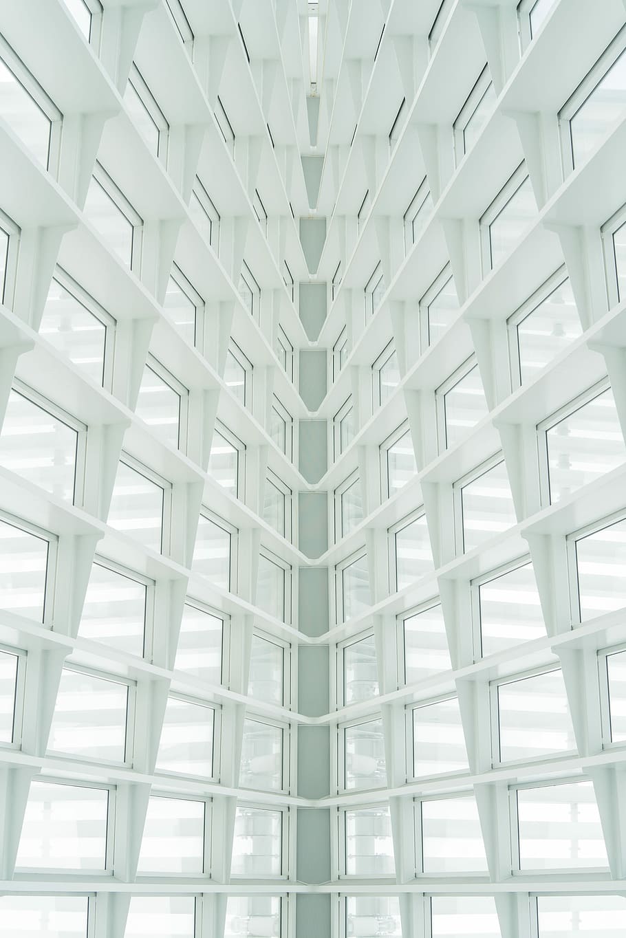 Foto, Glasrahmen, Architekturfotografie, Fenster, Weiß, Textur, symmetrisch, Quadrate, Muster, die Architektur, Museum, mam, calatrava, Symmetrie, gebaute Struktur, Flachwinkelansicht, keine Leute, Vollbild, Gebäudehülle, Hintergründe, Wiederholung, modern, weiße Farbe, Tag, Gebäude, Büro, in einer Reihe, Decke, Bürogebäude außen, Glas - Material, Wohnung, 2K