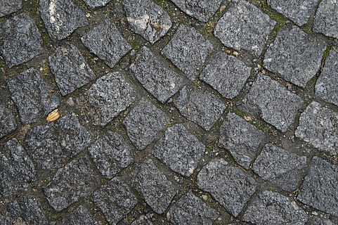 teksturer, sten-, baggrund, jord, forvitret, brosten, gade, fortov, baggrunde, mønster, mursten, stenmateriale, gulve, sti, arkitektur, fuld ramme, tekstureret, ingen mennesker, høj vinkel visning, ru, dag, solid, grå, udendørs, tæt på, gentagelse, direkte over, tekstureret effekt, 5K, CC0, offentligt domæne, royaltyfrie