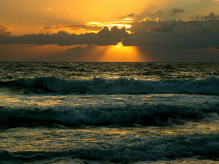 Strahlen, Sol, Wellen, beschädigen, Meer, Wasser, Himmel, Sonnenuntergang, Horizont über Wasser, wolke - himmel, Horizont, Welle, Szenen - Natur, Bewegung, Schönheit in der Natur, Strand, Land, Surfen, Natur, Sport, Wassersport, Ruhe, seelandschaft, Sonne, draußen, Kraft in der Natur, 2K, CC0, gemeinfrei, lizenzfrei
