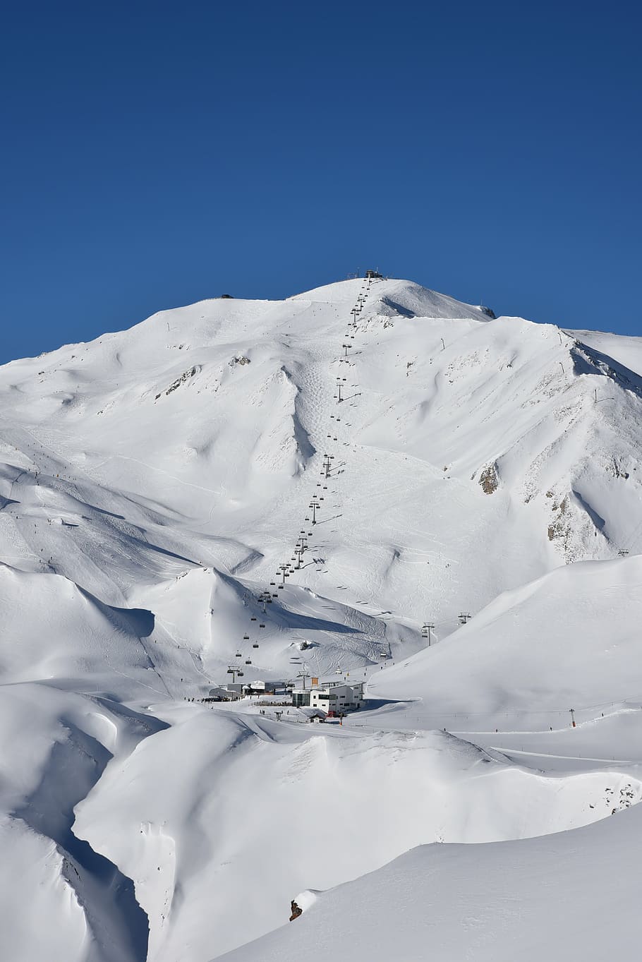 Winter, Skilauf, Skifahren, Samnaun, Schnee, Schweiz, Wintersport, Runway, kalte Temperatur, Himmel, Schönheit in der Natur, Berg, ruhige Szene, Szenen - Natur, weiße Farbe, Ruhe, klarer Himmel, Tag, Blau, Nicht-städtische Szene, keine Leute, Natur, schneebedeckter Berg, Umgebung, idyllisch, Gipfel, 5K
