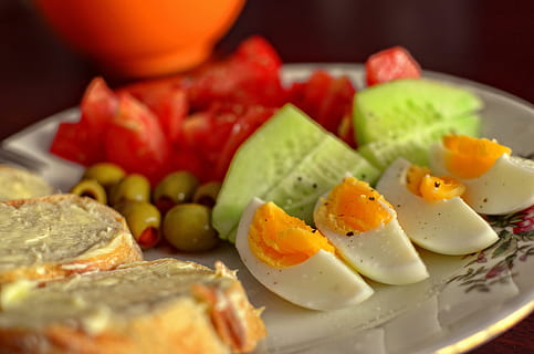 Food, Egg, Bread, Breakfast, Healthy, egg, bread, vegetables, cucumber, tomato, food and drink, plate, selective focus, no people, indoors, healthy eating, fruit, vegetable, meal, freshness, wellbeing, close-up, ready-to-eat, table, meat, fried egg, sunny side up, french food, 4K, CC0, public domain, royalty free