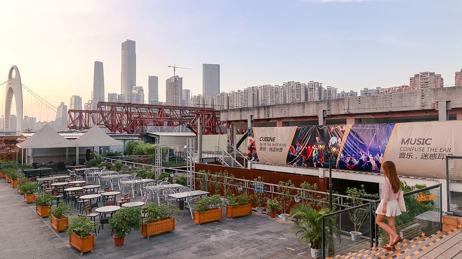cantó, pub, posta de sol, Guangzhou, arquitectura, estructura construïda, ciutat, exterior de l'edifici, edifici, cel, gratacels, horitzó urbà, paisatge urbà, exterior d’edifici d’oficines, naturalesa, paisatge, vida de ciutat, destinacions de viatge, adult, viatjar, gent, a l'aire lliure, transport, modern, 5K