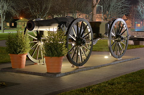 canone, arma, medievale, guerra, Museo, storico, pianta, albero, mezzi di trasporto, ruota, natura, nessuno, architettura, campo, all'aperto, legno - materiale, erba, terra, cannone, giorno, struttura costruita, carrello, il passato, storia, ruota del carro, 4K, CC0, dominio pubblico, privo di copyright