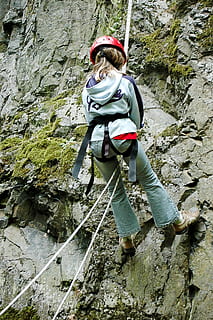 ปีนเขา, abseil, สูงชัน, โคตร, ผนัง, การผจญภัย, เนียน, สำรวจ, หิน, ธรณีวิทยา, ลึก, วิจัย, เป็นอันตราย, การสำรองข้อมูล, เปียก, ประสบการณ์, ไม้เลื้อย, ชั้นหิน, เชือกปีนเขา, ปลอดภัย, สนุก, หางเสือ, ธรรมชาติ, สาว, การทำงานเป็นทีม, ทีม, วางใจ, ด้วยกัน, เด็ก, ความกล้าหาญ, กล้าหาญ, ยืด, เชือก, ร็อค - วัตถุ, หมวกนิรภัย, หมวกกันน็อก, คนจริง, เต็มความยาว, คนคนหนึ่ง, ไลฟ์สไตล์, กิจกรรมยามว่าง, เสื้อผ้าลำลอง, ของแข็ง, วัน, จุดยืน, มุมมองด้านหลัง, วัยเด็ก, การป้องกัน, กลางแจ้ง, 1080P, CC0, โดเมนสาธารณะ, ค่าลิขสิทธิ์ฟรี