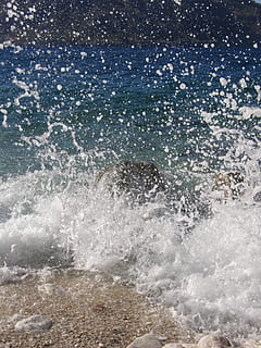 Surfen, injizieren, Wasser spritzt, Welle, Wasser, Meer, nass, Bewegung, Sport, Schönheit in der Natur, keine Leute, Natur, plantschen, Szenen - Natur, Wassersport, Leistung, Tag, Kraft in der Natur, draußen, Land, Strand, Rock, brechen, fließendes Wasser, 2K, CC0, gemeinfrei, lizenzfrei