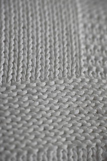 blanc, teixit, textura, estudi, fotografia, resum, detall, fons, còpia espai, llana, bonic, macro, enfocament selectiu, cap gent, imatge en color, suavitat, tèxtil, patró abstracte, ningú, patró, kazakh, detalls de tirs, roba, fons de pantalla, efecte texturat, producció, primer pla, disseny, colors vius, cotó, moda, tancar, estil, fil, cosir, composició, marc complet, a l'interior, art i artesania, artesania, de punt, creativitat, natura morta, repetició, Color blanc, primer pla extrem, 4K, CC0, domini públic, lliure de regalies
