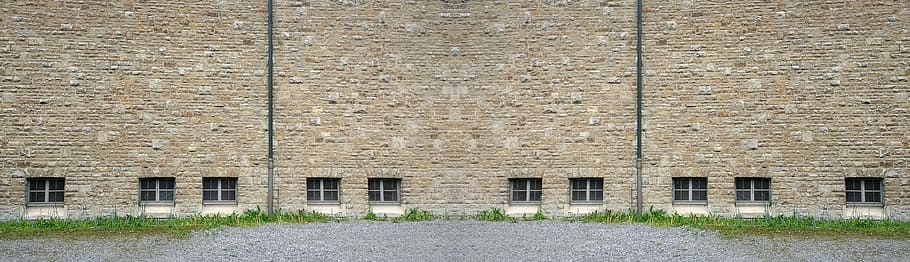 vecchio, struttura, pietra, pietra, muro di pietra, parete, pietra, facciata, muri, Marrone, sfondo, muro di pietra naturale, mattoni, rottura, crepe, costruzione, sfondi, esterno dell'edificio, architettura, nessuno, giorno, all'aperto, struttura costruita, caratteristica della parete, finestra, mattone, di fila, industria, natura, Casa, quartiere residenziale, copia spazio, legno - materiale, 5K