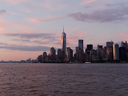 de cerca, fotografía, nuevo, horizonte de york, fotografía de cerca, Nueva York, horizonte, horizonte urbano, rascacielos, paisaje urbano, escena urbana, ciudad, lugar famoso, distrito centro, arquitectura, manhattan - ciudad de nueva york, exterior del edificio, cielo, estructura construida, puesta de sol, torre, río, edificio de oficinas, Estados Unidos, río Hudson, lugares de viaje, arquitectura y edificios, edificio, frente al mar, edificio de oficinas exterior, nube - cielo, agua, paisaje, destinos de viaje, mar, altura maxima, nadie, aguja, al aire libre, moderno, Distrito financiero, 4K, CC0, dominio público, libre de derechos