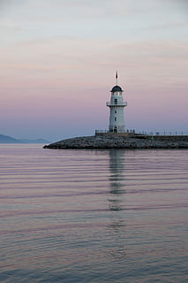 lanterna, faro, paesaggio, blu, tramonto, cielo, nuvole, nube, porta, marino, mediterraneo, Alanya, Antalya, tacchino, bandiera turca, mare, acqua, architettura, lungomare, struttura costruita, esterno dell'edificio, guida, natura, Torre, bellezza nella natura, scenics - natura, nuvola - cielo, nessuno, direzione, terra, la tranquillità, orizzonte sull'acqua, all'aperto, 5K, CC0, dominio pubblico, privo di copyright