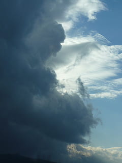 cel, núvols, cel blau, núvol, temps, sol, dramàtica, gewitter stimmung, humor, tempesta, mal temps, núvol - cel, bellesa a la natura, vista d’angle baix, tranquil·litat, escenics - natura, naturalesa, cap gent, escena tranquil·la, dia, idíl·lic, a l'aire lliure, fons, cloudscape, esponjós, Color blanc, llum solar, blau, marc complet, meteorologia, streaming, 2K, CC0, domini públic, lliure de regalies