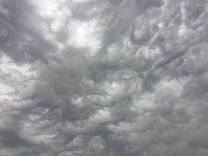 cumulonimbus skyer, skyer, storm, grå, himmel, tordenvejr, natur, vejr, regn, fare, ildevarslende, truende, mørk, cloudscape, dramatisk, forår, sommer, vinter, efterår, fluffy, atmosfære, sky - himmel, baggrunde, dramatisk himmel, skybrud, skønhed i naturen, vind, overskyet, storm sky, våd, ingen mennesker, miljø, scenics - natur, humørlig himmel, udendørs, meteorologi, snestorm, 2K, CC0, offentligt domæne, royaltyfrie