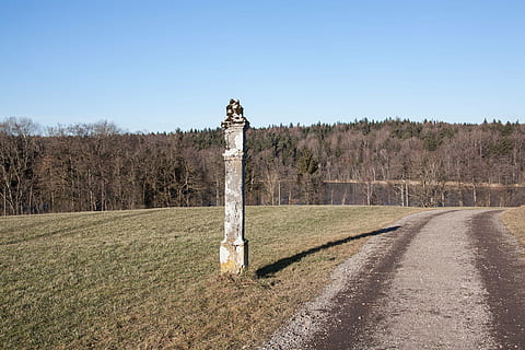 landmark, old, bemoost, mark, border, arable, forest, sky, blue, landscape, tree, plant, no people, nature, scenics - nature, clear sky, grass, day, tranquil scene, sunny, land, non-urban scene, beauty in nature, tranquility, environment, sunlight, remote, travel destinations, outdoors, 4K, CC0, public domain, royalty free