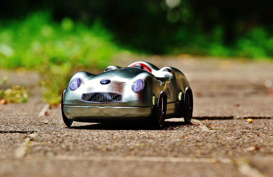 auto, stříbrný, list, box, závodní auto, úložný prostor, cookie jar, plechovka, venku, způsob dopravy, přeprava, selektivní zaměření, motorové vozidlo, sport, sportovní auto, pozemního vozidla, sportovní závod, silnice, motoristický sport, nikdo, lesklý, aktivita, soutěž, osobní pozemní vozidla, stříbrné barvy, chrom, 5K