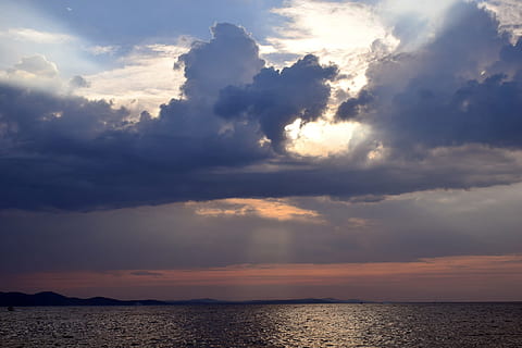 solnedgang, skyer, hav, adriaterhavet, sommer, Zadar, kyst, scenics, himmel, rolig scene, natur, sky - himmel, vand, skønhed i naturen, ro, scenics - natur, horisont, horisont over vand, idyllisk, sollys, udendørs, ingen mennesker, cloudscape, dramatisk himmel, 1080P, CC0, offentligt domæne, royaltyfrie