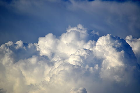 Foto, skyer, dagtimerne, himmel, hvid, blå, fluffy, sky - himmel, skønhed i naturen, cloudscape, baggrunde, scenics - natur, natur, ingen mennesker, atmosfære, idyllisk, ro, dramatisk himmel, overskyet, sollys, rolig scene, vind, udendørs, meteorologi, blødhed, klima, 4K, CC0, offentligt domæne, royaltyfrie