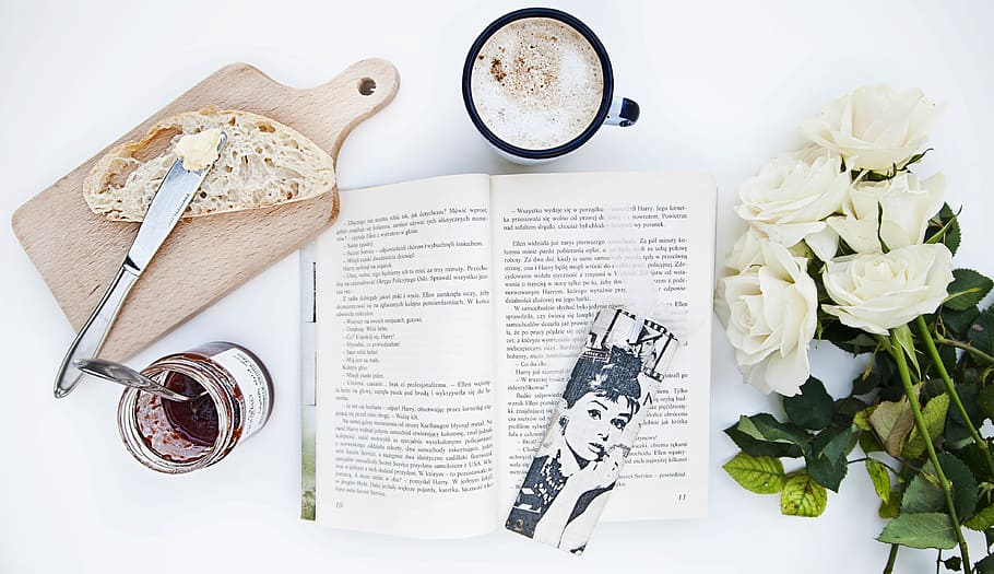 bianca, Rose, libro, rosa, fiori, accanto, Aperto, fiore, pianta fiorita, cibo e bevande, pianta, tazza di caffè, bere, tazza, natura morta, caffè - bevanda, direttamente sopra, rinfresco, caffè, in casa, natura, nessuno, pubblicazione, freschezza, boccale, bellezza nella natura, 4K