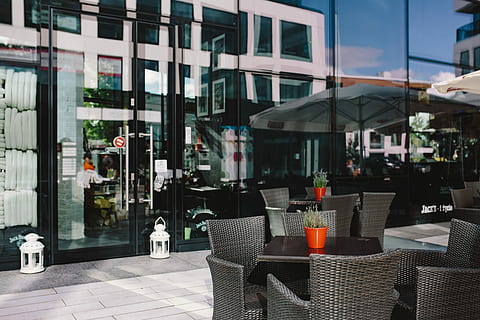 jack, &, Jack's, Bar, amp, Restaurant, Gdynia, Poland, architecture, jack daniel's, urban, whiskey, cafe, urban Scene, street, outdoors, city Life, city, table, building exterior, day, built structure, building, glass - material, reflection, business, window, chair, incidental people, seat, transparent, sunlight, food and drink, glass, 4K, CC0, public domain, royalty free