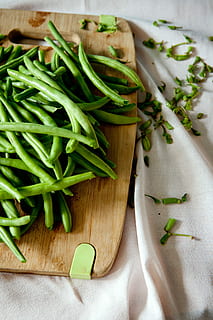 kacang hijau, hijau, buncis, makanan, sayur-mayur, kesegaran, warna hijau, makan sehat, organik, Makanan vegetarian, merapatkan, makanan mentah, bahan kayu, makanan dan minuman, tidak ada orang, gourmet, memasak, talenan, dalam ruangan, kesejahteraan, masih hidup, herba, tampilan sudut tinggi, persiapan, pisau dapur, membumbui, dicincang, menyiapkan makanan, arugula, 2K, CC0, domain publik, bebas royalti