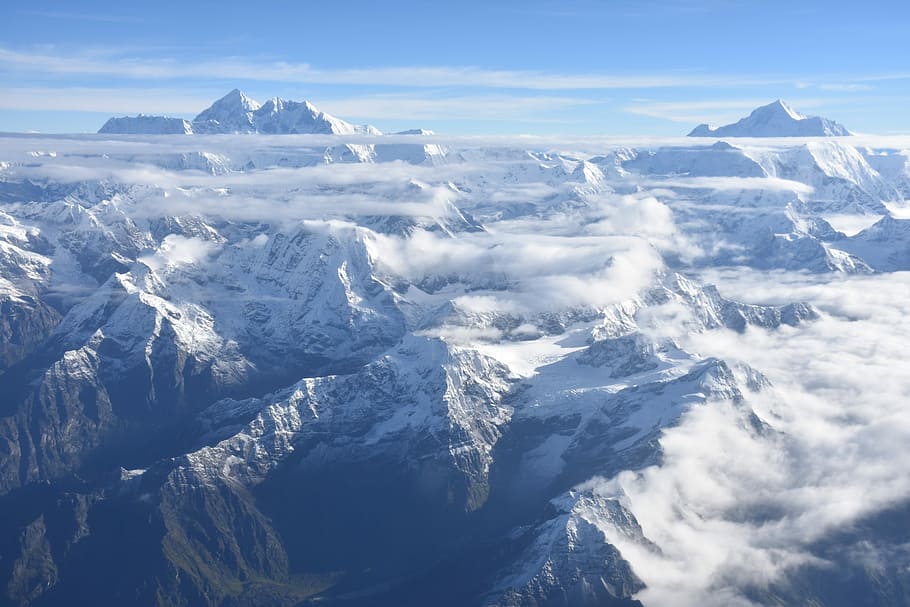 majestätischer Himalaya, Landschaftsfoto, Schnee, bedeckt, Berg, Wolke, Deckel, Gipfel, Nebel, ariel, Everest, Natur, majestätisch, Mountian, Himalaya, Szenen - Natur, Schönheit in der Natur, Himmel, kalte Temperatur, Gebirge, Winter, Umgebung, schneebedeckter Berg, wolke - himmel, Tag, ruhige Szene, keine Leute, Landschaft, Nicht-städtische Szene, Ruhe, idyllisch, draußen, Formation, 5K