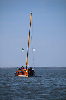 boot, lake, ship, sky, water, sea, nautical vessel, transportation, mode of transportation, waterfront, clear sky, nature, horizon, sailboat, day, blue, beauty in nature, horizon over water, scenics - nature, sailing, copy space, real people, outdoors, 5K, CC0, public domain, royalty free
