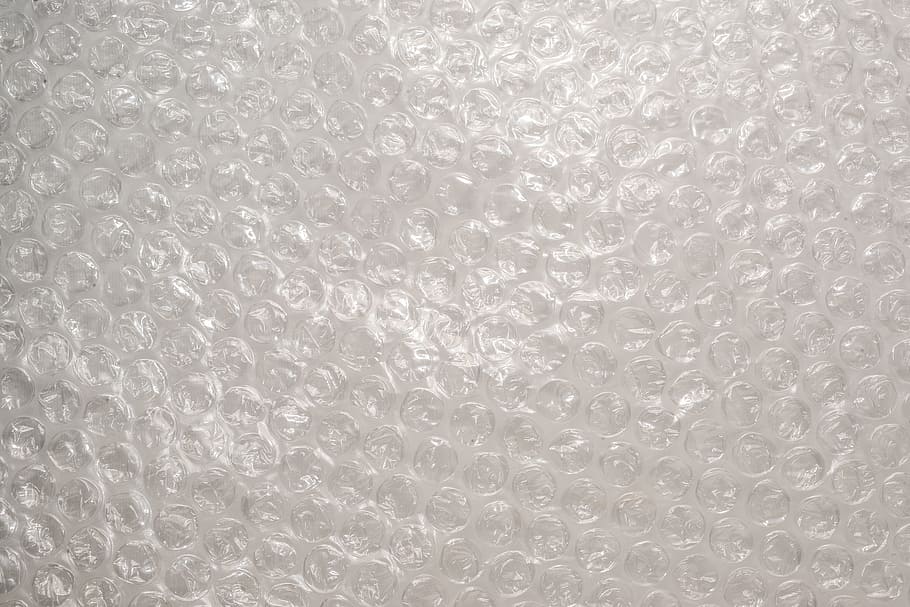 bobleplast, emballage, wrap, boble, pakke, levering, boks, gave, handle ind, salg, tilbud, baggrunde, fuld ramme, mønster, hvid farve, tekstureret, ingen mennesker, tæt på, abstrakt, indendørs, materiale, beskyttelse, tekstureret effekt, tekstil, sikkerhed, plast, gennemsigtig, vand, ekstrem nærbillede, skinnende, polyethylen, abstrakte baggrunde, blødhed, ren, sølvfarvet, 5K