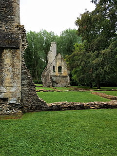 hormigón, ruinas del edificio, arboles, torre, amor, ruina, antiguo, lozano, verde, piedra, Envejecido, arquitectura, estructura construida, planta, árbol, exterior del edificio, hierba, historia, color verde, el pasado, naturaleza, día, edificio, nadie, cielo, tierra, vieja ruina, crecimiento, campo, al aire libre, Pared de piedra, arruinado, civilización antigua, 4K, CC0, dominio público, libre de derechos