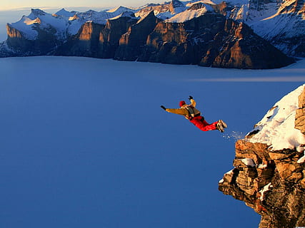 man, jumping, klif, gouden, uur, duiken, springend, oceaan, springen, buitenshuis, vlieg, vallen, hoog, sport, parachute, zee, water, berg-, medio volwassene, avontuur, alleen volwassenen, natuur, volwassen, sneeuw, wildernis, bergketen, extreme sporten, scenics - natuur, winter, vrijetijdsbesteding, volledige lengte, rots, een persoon, koude temperatuur, activiteit, mannen, rock - object, vrijheid, 1080P, CC0, publiek domein, royaltyvrij