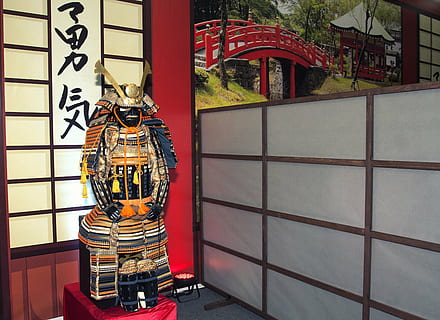 samuray heykeli, samuray, zırh, savaşçı, Japonya, kask, Japon Kültürü, Kyoto City, Kyoto ili, kültürler, japon etnik köken, insansız, mimari, yapılı yapı, duvar inşa özelliği, dış yapı, iletişim, gün, Metin, senaryo, Sanat ve zanaat, batılı olmayan senaryo, açık havada, yaratıcılık, bina, duvar yazısı, cam malzemesi, doğa, 2K, CC0, kamu malı, telif ücretsiz