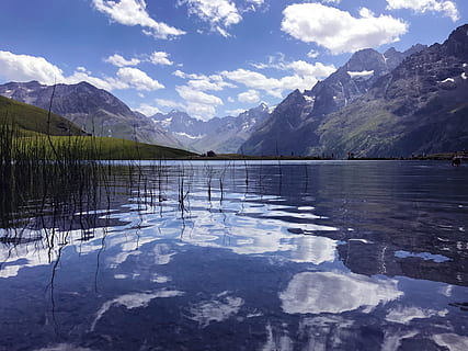 lago, montanha, reflexão, panorama, Alpes, reflexos de luz, França, espelho, agua, scenics - natureza, beleza na natureza, céu, tranquilidade, cena tranquila, nuvem - céu, cadeia de montanhas, natureza, cena não urbana, dia, idílico, beira-mar, ninguém, meio Ambiente, montanha coberta de neve, formação, lago da reflexão, 4K, CC0, domínio público, royalty free