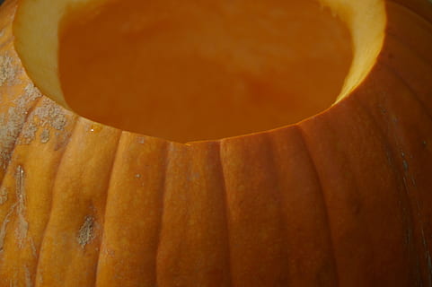 græskar, orange, lyse, efterår, efterår dekoration, sæson-, dekorative, dekoration, taksigelse, halloween, halloween kuerbis, græskar spøgelse, udhulet, tæt, ærme, tom, orange farve, natur, grøntsag, mad og drikke, ingen mennesker, Brun, træ - materiale, tæt på, indendørs, mad, friskhed, sund kost, velvære, stilleben, køkkenredskaber, mønster, høj vinkel visning, baggrunde, asiatisk mad, husholdningsudstyr, moden, snack, 5K, CC0, offentligt domæne, royaltyfrie