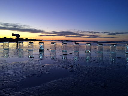 posta de sol, llanternes, platja, reflexió, vespre, naturalesa, cel, aigua, mar, terra, escenics - natura, tranquil·litat, bellesa a la natura, escena tranquil·la, núvol - cel, cap gent, escena no urbana, a l'aire lliure, sorra, horitzó, medi ambient, llacuna, 2K, CC0, domini públic, lliure de regalies