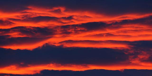 beyaz, bulutlar fotoğraf, gün batımı, soyut, arka fon, bulut, bulutlar, cloudscape, renk, karanlık, şafak, dramatik, akşam karanlığı, ışık, doğa, Portakal, kırmızı, gökyüzü, alaca karanlık, bulut - gökyüzü, turuncu renk, doğada güzellik, scenics, açık havada, hava, arka, Güneş ışığı, Güneş, dramatik gökyüzü, manzaralar - doğa, çevre, atmosfer, Canlı renk, huşu, huzur, sakin sahne, insansız, parlak, parlak aydınlatılmış, 4K, CC0, kamu malı, telif ücretsiz