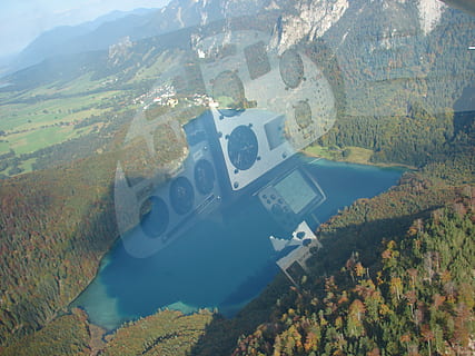 Cockpit, Spiegeln, Ausblick, Berg, Natur, Wasser, die Architektur, Tag, gebaute Struktur, High Angle View, Szenen - Natur, keine Leute, Geschichte, die Vergangenheit, Baum, draußen, Pflanze, Schönheit in der Natur, Reise, Gebäudehülle, Transport, ruhige Szene, 2K, CC0, gemeinfrei, lizenzfrei