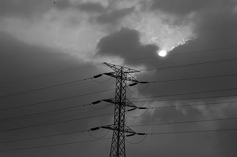 himmel, Sky, sol, skyene himmel, vær, natur, clouds, landskap, miljø, klima, kabel, elektrisitet, strømforsyning, forbindelse, teknologi, el-pylon, lav vinkel visning, drivstoff og kraftproduksjon, høyspentlinje, sky - himmel, ingen folk, utendørs, kommunikasjon, silhouette, makt, skumring, dag, kompleksitet, elektrisk utstyr, telefonlinje, flokk med fugler, 5K, CC0, offentlig domene, opphavsrett gratis