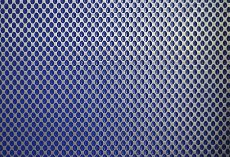 grau, Blau, Bildschirmmuster, Hintergrund, Tapete, Blatt, Metall, Wand, Ornament, Stärke, Ausdauer, Hintergründe, Vollbild, Muster, texturiert, Nahansicht, keine Leute, Wiederholung, Gitter, Geometrische Figur, Maschendraht, Loch, Metallgitter, Kreis, gestalten, drinnen, Draht, abstrakt, stehlen, Struktureffekt, Legierung, 4K, CC0, gemeinfrei, lizenzfrei