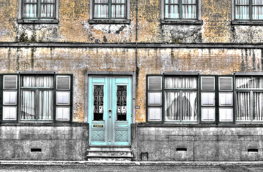 façana, casa, edifici, maons, casa de pedra, Bèlgica, edificis i estructures antigues, finestra, arquitectura, estructura construïda, exterior de l'edifici, cap gent, dia, porta, entrada, ciutat, barri residencial, a l'aire lliure, vidre - material, vell, tancat, paret, reflexió, funció de construcció de parets, seguretat, 4K