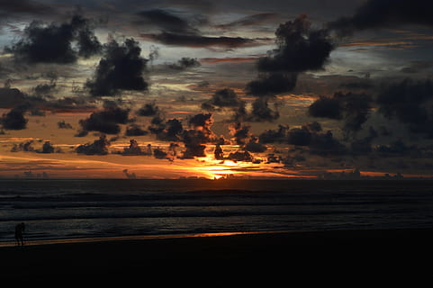 por do sol, panorama, céu, mar, nuvem - céu, agua, beleza na natureza, scenics - natureza, terra, de praia, natureza, horizonte sobre a água, horizonte, ninguém, movimento, cor laranja, tranquilidade, cena tranquila, ao ar livre, idílico, poder na natureza, 5K, CC0, domínio público, royalty free