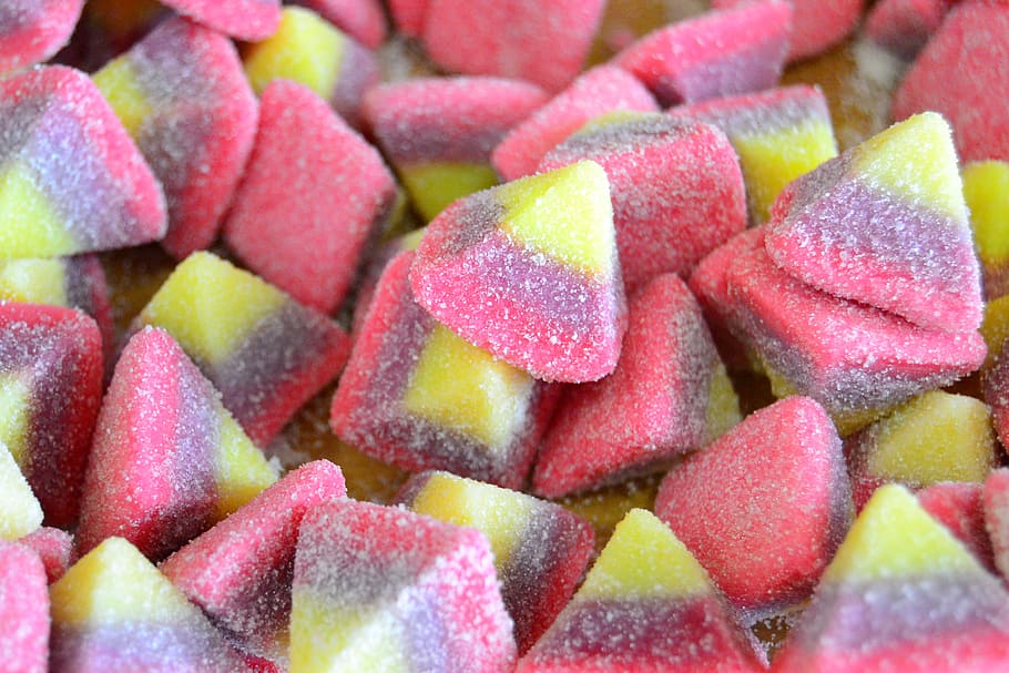 bomboane, dulce, dulciuri, mancare si bautura, alimente, mâncare dulce, grup mare de obiecte, prospeţime, cadru complet, fruct, fundaluri, abundenţă, multi colorate, desert, indulgenţă, a închide, nici o persoana, zahăr, boabe de fructe, mâncat sănătos, căpșună, ispită, 2K