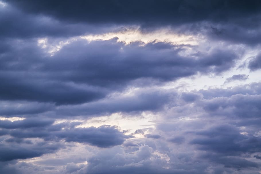 cel, núvols, inconfusible, temps, tempesta, gris, cloudscape, naturalesa, núvol - cel, fons, cel dramàtic, núvol, atmosfera, vent, núvol de tempesta, cel malhumorat, bellesa a la natura, medi ambient, cap gent, fosc, escenics - natura, blau, a l'aire lliure, meteorologia, clima, Wispy, pluja, 5K
