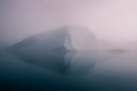 hvid, isberg, panoramisk, Foto, isbjerg, Antarktis, landskab, portræt, bjerg, dal, tåger, kold, natur, hav, vand, afspejling, himmel, tåge, skønhed i naturen, rolig scene, scenics, ro, udendørs, ingen mennesker, fysisk geografi, scenics - natur, ikke-urbane scene, idyllisk, miljø, morgen, magt i naturen, 4K, CC0, offentligt domæne, royaltyfrie