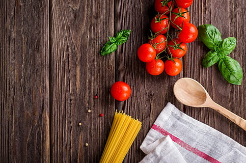 tomato, ladle photo, background, frame, food, kitchen, cook, tomatoes, pasta, dish, basil, wood - material, healthy eating, vegetable, food and drink, ingredient, raw food, freshness, directly above, wellbeing, fruit, italian food, herb, high angle view, still life, indoors, spice, red, spaghetti, no people, preparation, organic, vegetarian food, wood grain, wooden spoon, 5K, CC0, public domain, royalty free
