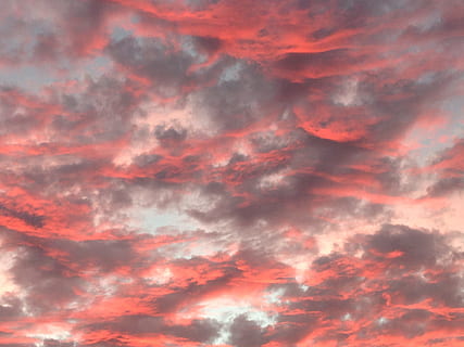 overskyet himmel, himmel, lyserød, skyer, solnedgang, farverig, solopgang, aften, morgen, daggry, skumring, overskyet, cloudscape, himlen, levende, sky - himmel, dramatisk himmel, skønhed i naturen, rød, baggrunde, scenics - natur, orange farve, lyserød farve, natur, ro, ingen mennesker, idyllisk, ærefrygt, rolig scene, lav vinkel visning, abstrakte baggrunde, udendørs, abstrakt, lilla, lyse, meteorologi, 2K, CC0, offentligt domæne, royaltyfrie