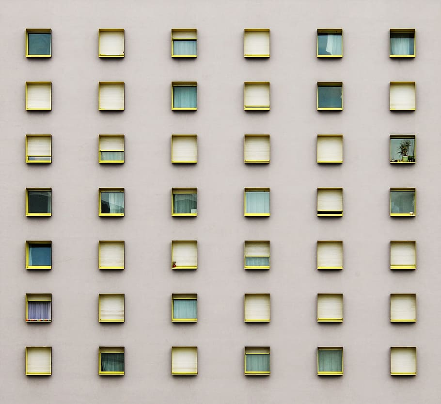 sortiert, Fenster, grau, Wand, Gebäude, Muster, modern, die Architektur, Design, Sequenz, Außen, gebaute Struktur, keine Leute, Gebäudehülle, Wohngegend, in einer Reihe, Auftrag, draußen, Wiederholung, Vollbild, Stadt, Stadt, Dorf, Seite an Seite, Hintergründe, Geometrische Figur, mehrfarbig, gestalten, Technologie, Druckknopf, 1080P