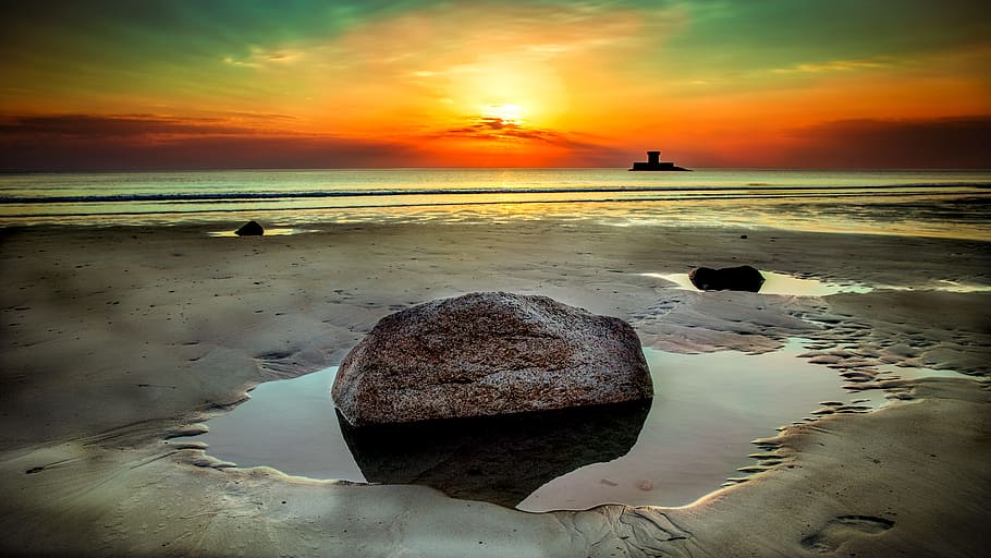 pedra, al costat, vora del mar, posta de sol, platja, núvols, color, alba, vespre, illa, paisatge, naturalesa, oceà, a l'aire lliure, reflexió, rocco tower, rock, sorra, mar, paisatge marí, cel, estiu, sol, marea, viatjar, tropical, aigua, terra, horitzó sobre l’aigua, horitzó, escenics - natura, bellesa a la natura, núvol - cel, sòlid, tranquil·litat, escena tranquil·la, rock - object, color taronja, marea baixa, 5K