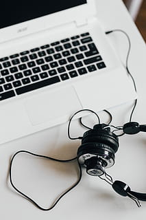 laptop, smartphone, headphones, White, notebook, mobile phone, cell phone, acer, pencils, computer, technology, internet, business, communication, cable, connection, wireless technology, indoors, computer equipment, no people, close-up, high angle view, table, still life, computer network, keyboard, computer keyboard, music, tangled, 5K