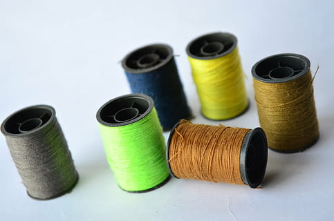 threads, spools, sewing, green, colors, textile, craft, fabric, needlework, spool, thread, art and craft, choice, indoors, variation, textile industry, studio shot, sewing item, still life, group of objects, multi colored, creativity, white background, close-up, material, cotton, sewing needle, 4K, CC0, public domain, royalty free