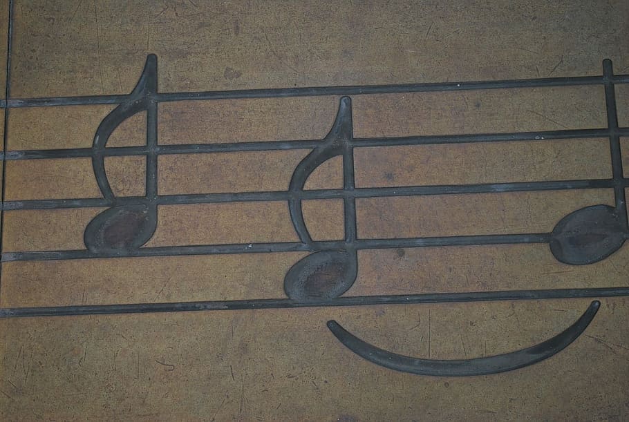 marc d'acer negre, acer negre, Estructura d'acer, notes de música, full, música, notes, musical, aguts, clau, so, jugar, instrument, compondre, harmonia, músic, simfonia, metall, cap gent, dia, a l'interior, primer pla, ombra, funció de construcció de parets, barana, vista d’angle alt, patró, naturalesa, material de fusta, seguretat, penjant, natura morta, equipament, llum solar, sol objecte, 720P